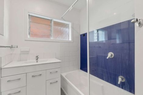 Photo of property in 24 Willerton Avenue, New Lynn, Auckland, 0600
