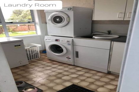 Photo of property in 171 Broderick Road, Johnsonville, Wellington, 6037