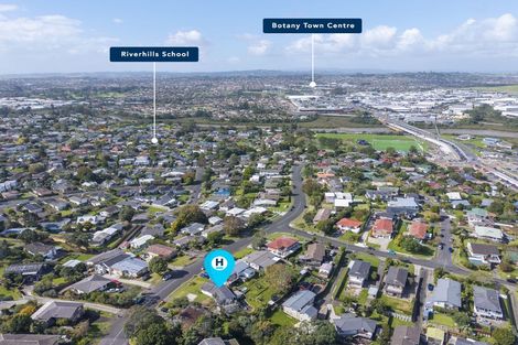 Photo of property in 4 Riverhills Avenue, Pakuranga Heights, Auckland, 2010