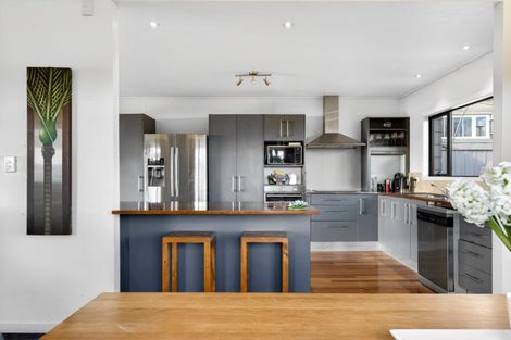 Photo of property in 14a Selwyn Road, Hospital Hill, Napier, 4110