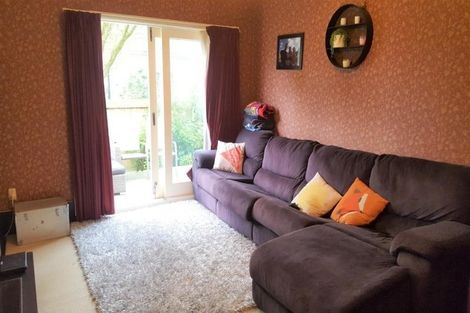 Photo of property in 193a/2 Henderson Valley Road, Henderson, Auckland, 0612