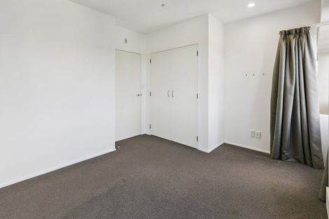 Photo of property in St Peters Apartments, 10a/192 Willis Street, Te Aro, Wellington, 6011