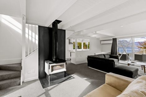 Photo of property in 5a Anderson Heights, Queenstown, 9300
