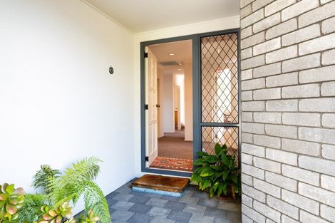 Photo of property in 50a Church Road, Taradale, Napier, 4112