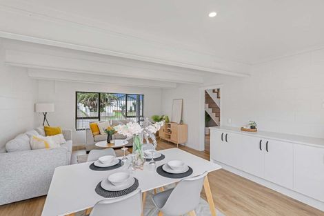 Photo of property in 14 Dagenham Street, Manurewa, Auckland, 2102