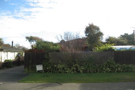 Photo of property in 6 Blake Street, New Brighton, Christchurch, 8061