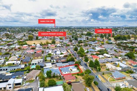 Photo of property in 8 Forsyth Street, St Andrews, Hamilton, 3200