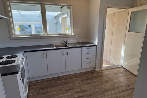 Photo of property in 2/124 Brookside Terrace, Bryndwr, Christchurch, 8053