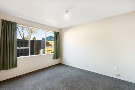 Photo of property in 3/11 Tuckers Road, Redwood, Christchurch, 8051