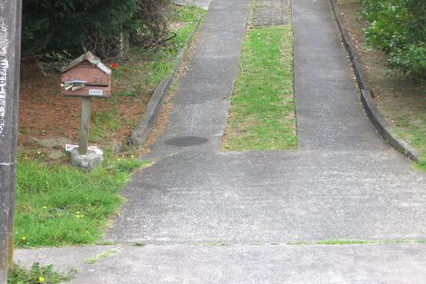 Photo of property in 2/23 Park Road, Glenfield, Auckland, 0629