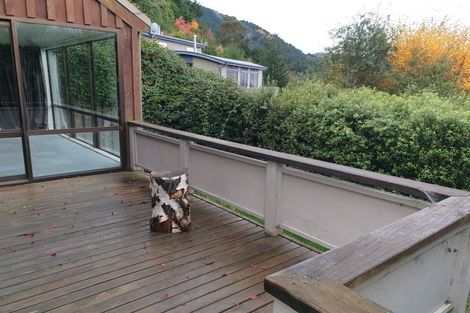 Photo of property in 31a Greenstone Place, Fernhill, Queenstown, 9300