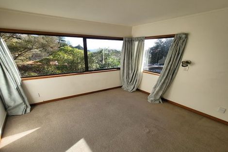 Photo of property in 7 Francis Bell Grove, Lowry Bay, Lower Hutt, 5013