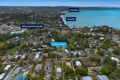 Photo of property in 21b Brian Crescent, Stanmore Bay, Whangaparaoa, 0932