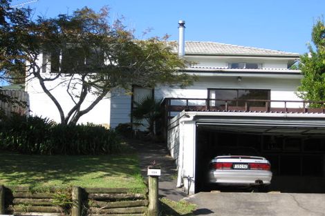 Photo of property in 2/136 Awaruku Road, Torbay, Auckland, 0630