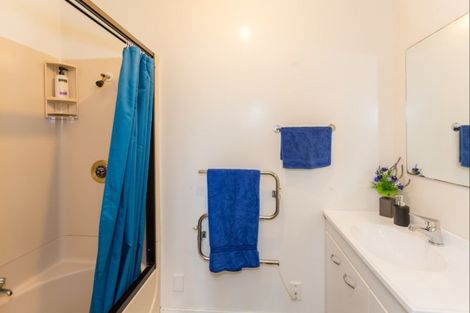 Photo of property in 30 Hannan Street, Levin, 5510