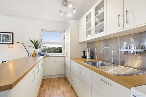 Photo of property in 24u6 Patanga Crescent, Thorndon, Wellington, 6011