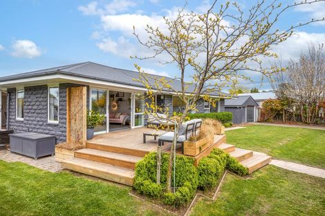 Photo of property in 9 Stretton Street, Bishopdale, Christchurch, 8053