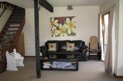 Photo of property in 8 Swadel Way, Karori, Wellington, 6012