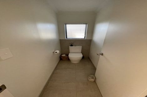 Photo of property in 323 Hobsonville Road, Hobsonville, Auckland, 0618