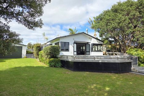 Photo of property in 138 Waimaire Avenue, Matarangi, Whitianga, 3592