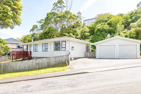 Photo of property in 23 Dominica Crescent, Grenada Village, Wellington, 6037
