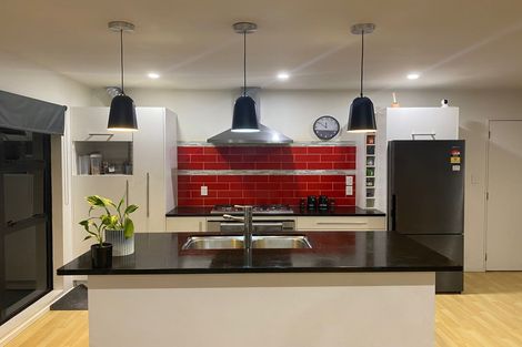 Photo of property in 69a/3 Chivalry Road, Glenfield, Auckland, 0629