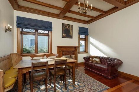 Photo of property in 17 Freyberg Street, Lyall Bay, Wellington, 6022