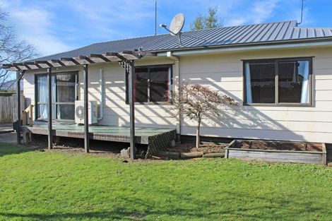 Photo of property in 74 Aorangi Road, Bryndwr, Christchurch, 8053