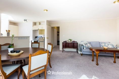 Photo of property in 4f1- Comeskey Grove, Elderslea, Upper Hutt, 5018
