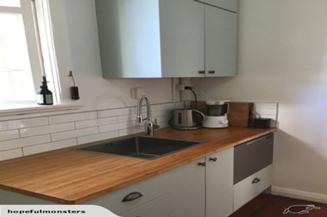 Photo of property in 1u7 Earls Terrace, Mount Victoria, Wellington, 6011