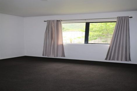 Photo of property in 37 Fraser Colman Grove, Wainuiomata, Lower Hutt, 5014