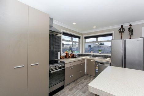 Photo of property in 154 Pioneer Road, Spotswood, New Plymouth, 4310