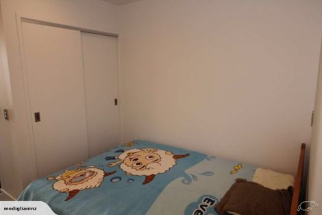 Photo of property in 2 Salford Place, Awapuni, Palmerston North, 4412