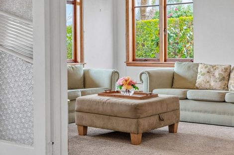 Photo of property in 30 Clare Street, Cambridge, 3434