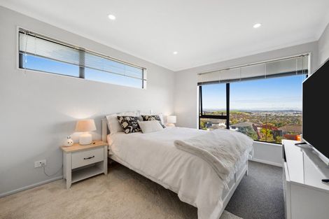 Photo of property in 13 Maureen Close, East Tamaki Heights, Auckland, 2016