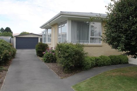 Photo of property in 18 Ruru Road, Linwood, Christchurch, 8062