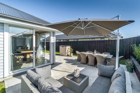 Photo of property in 15 Northmoor Boulevard, Rolleston, 7615