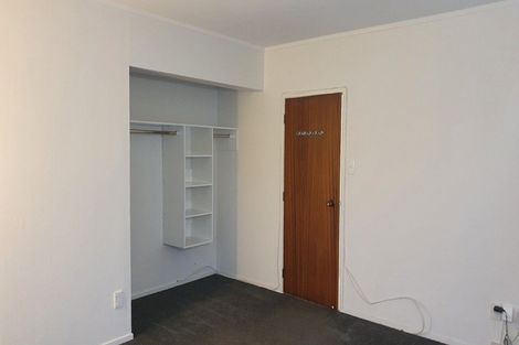 Photo of property in 36 Sunset Road, Unsworth Heights, Auckland, 0632