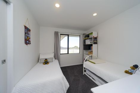 Photo of property in 30 Macdonald Heights, Feilding, 4702