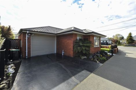 Photo of property in 31a Wilsons Road, Saint Martins, Christchurch, 8022