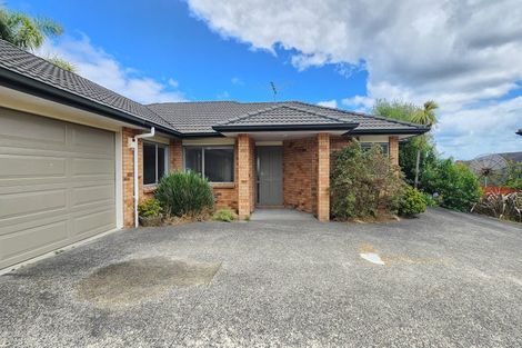 Photo of property in 19 Ballymore Drive, Pinehill, Auckland, 0632