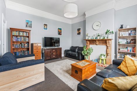 Photo of property in 24 Neidpath Road, Mornington, Dunedin, 9011