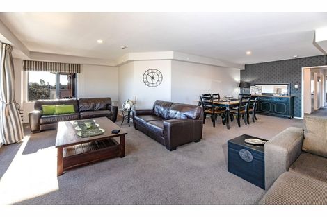 Photo of property in Gloucester Towers, 12/28 Gloucester Street, Christchurch Central, Christchurch, 8013