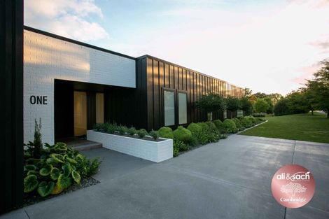 Photo of property in 1/45 Saint Kilda Road, Cambridge, 3434