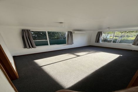 Photo of property in 3 Tiraumea Street, Palmerston North, 4410