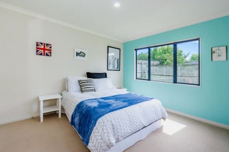 Photo of property in 17 Regent Drive, Paraparaumu Beach, Paraparaumu, 5032