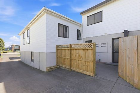 Photo of property in 2/57 Tawa Street, Mount Maunganui, 3116