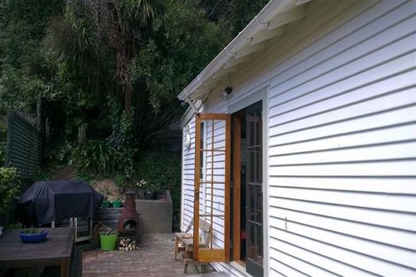 Photo of property in 49 Ribble Street, Island Bay, Wellington, 6023