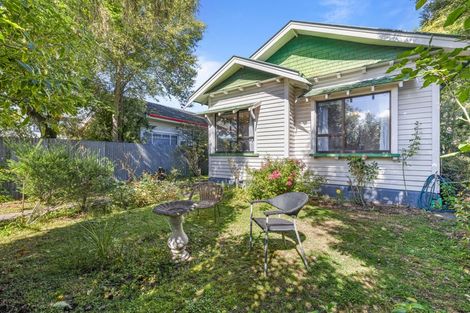 Photo of property in 11 Bartlett Street, Riccarton, Christchurch, 8011