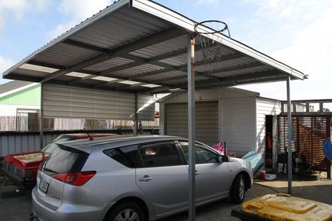 Photo of property in 132 Peel Street, Westport, 7825